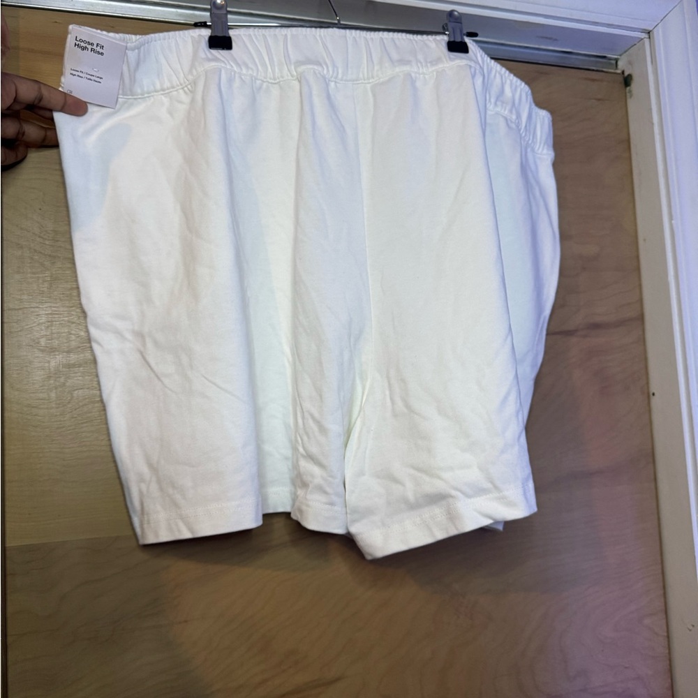 Nike Women's White Athletic Shorts - Picture 5 of 6
